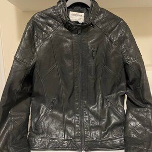 Chevignon men’s leather jacket.